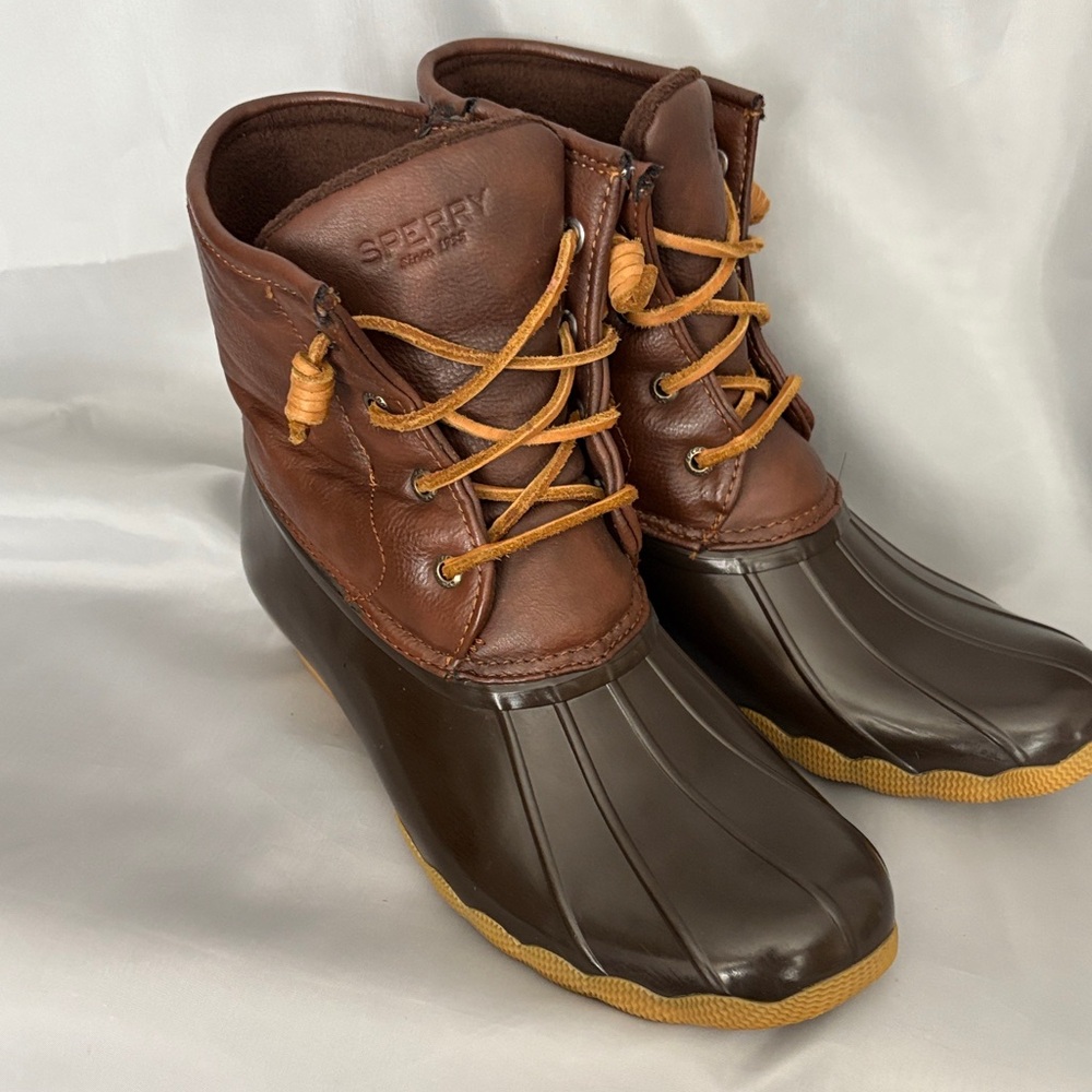 Sperry  girls  saltwater  Brown Duck Boots with Tan Accents Size 6 waterproof - Picture 11 of 13